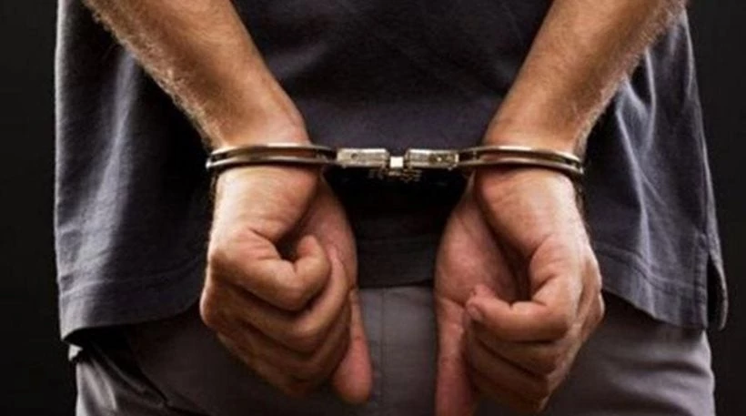 Συνελήφθη άνεργος πατέρας επειδή έκλεψε δύο κουτιά γάλα για το βρέφος του